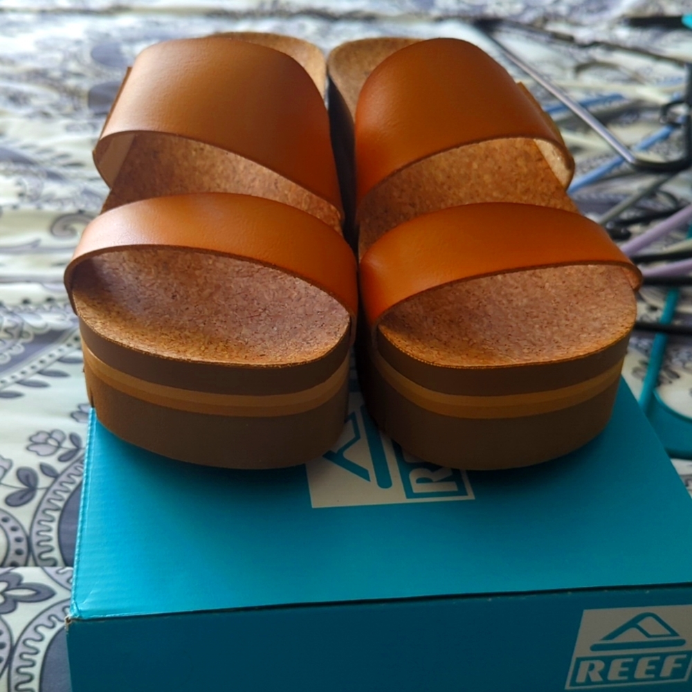 Reef Cushion Vista Hi 2.5 size  color: natural